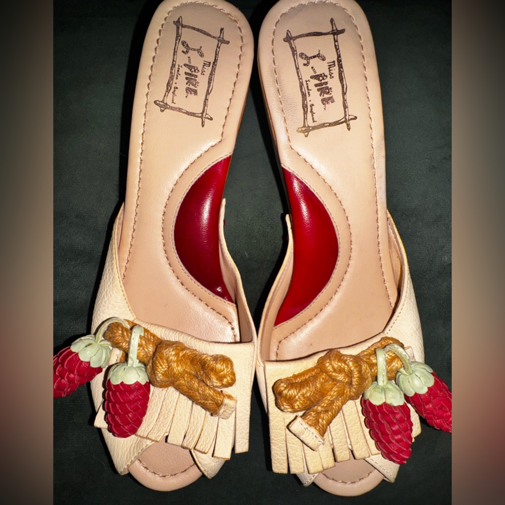 Vintage Miss L Fire Rasberry heels